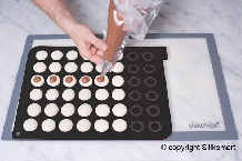 Coala din silicon macarons 60x40-0